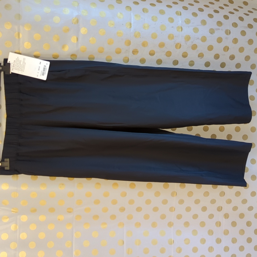 NWT Lululemon Next Move Crop Pant